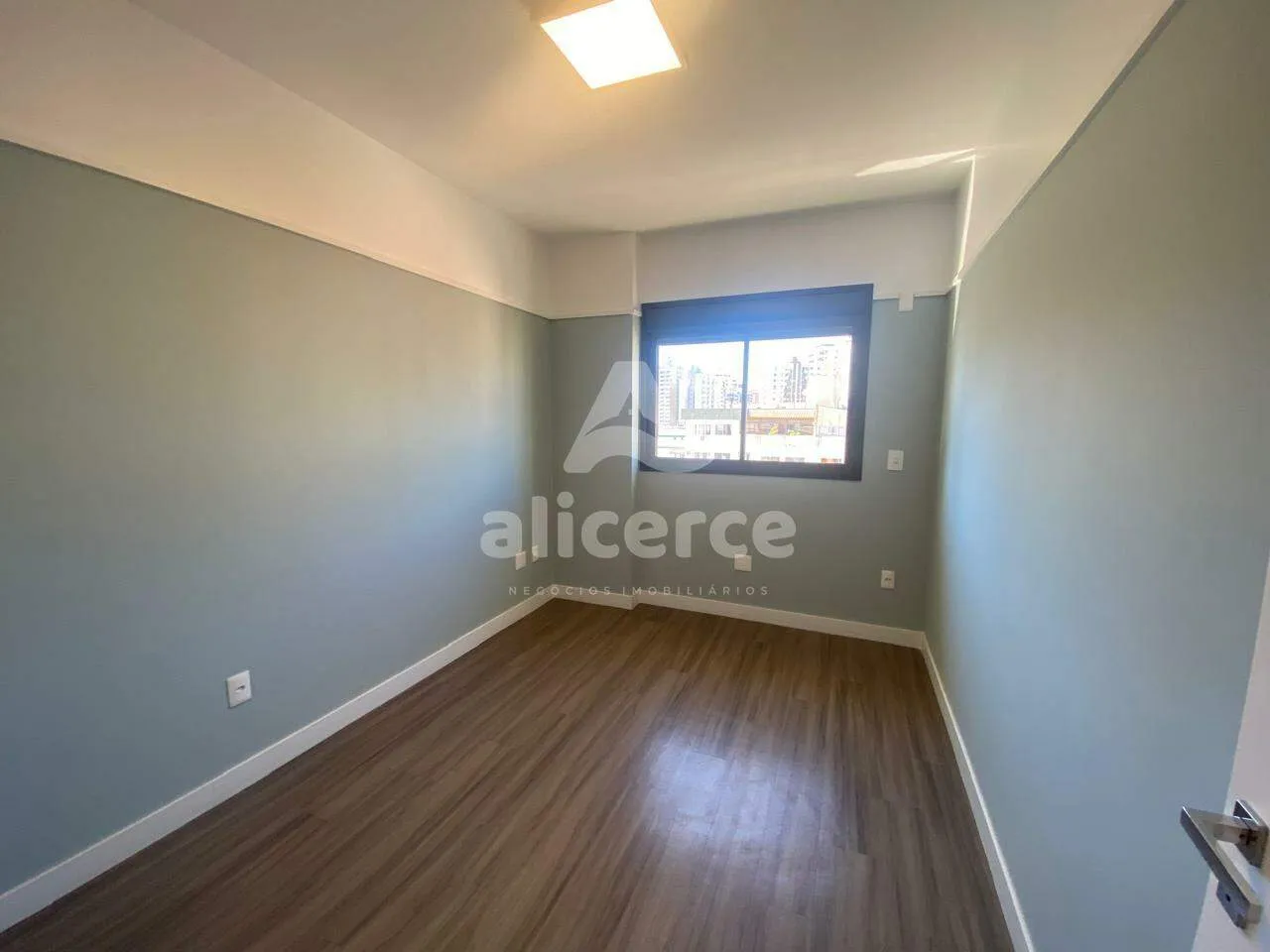 Imagem Apartamento à venda no Kobrasol - São José