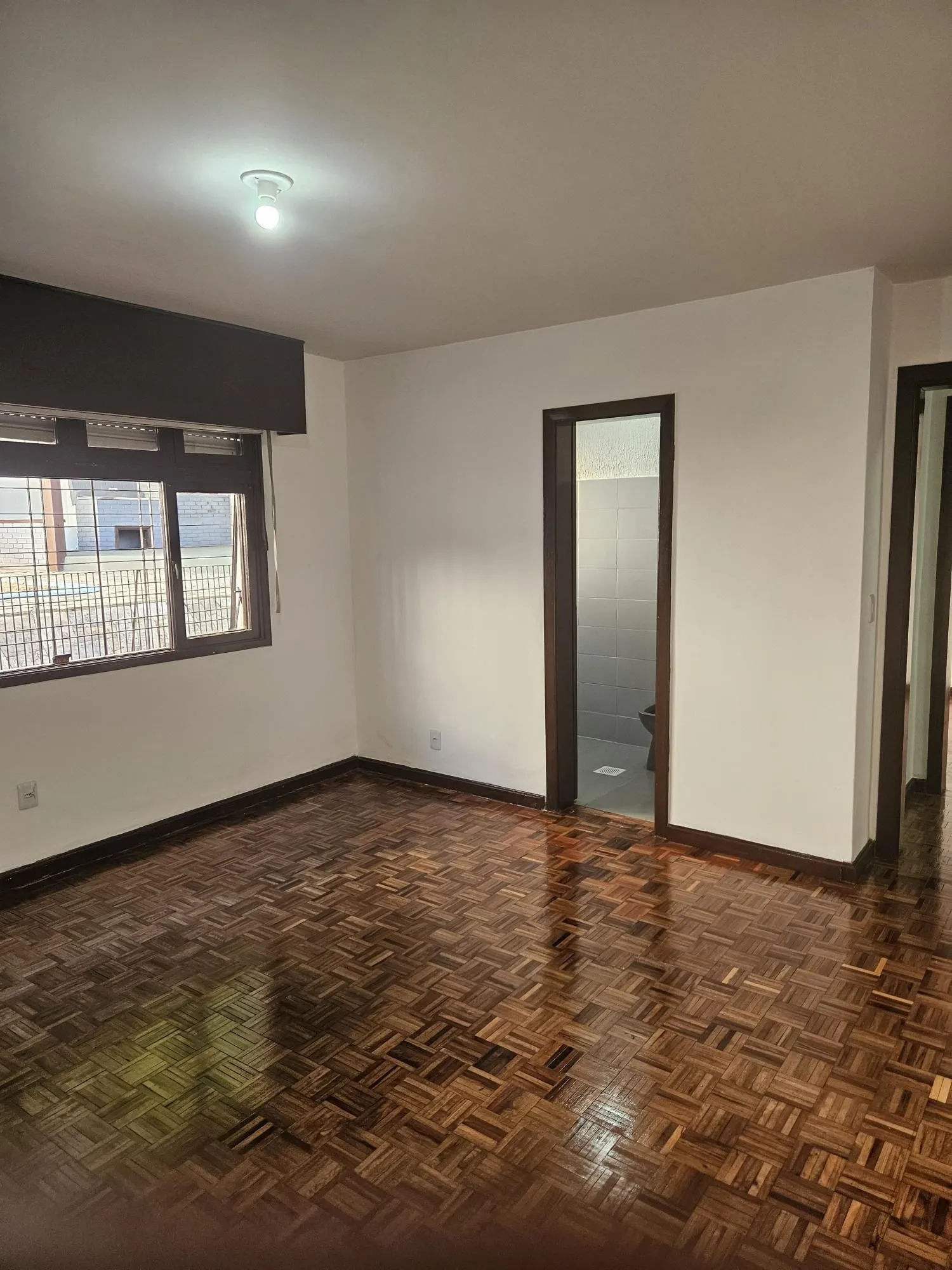 Imagem Casa toda reformada na avenida nonoai