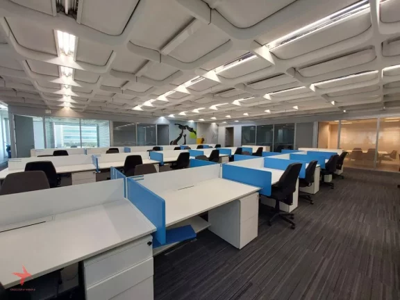 Imagem Locação de Sala Comercial de Alto Padrão em São Paulo - Jardim São Luís: 10 Salas, 12 Banheiros, 11 Vagas, 1.124m.