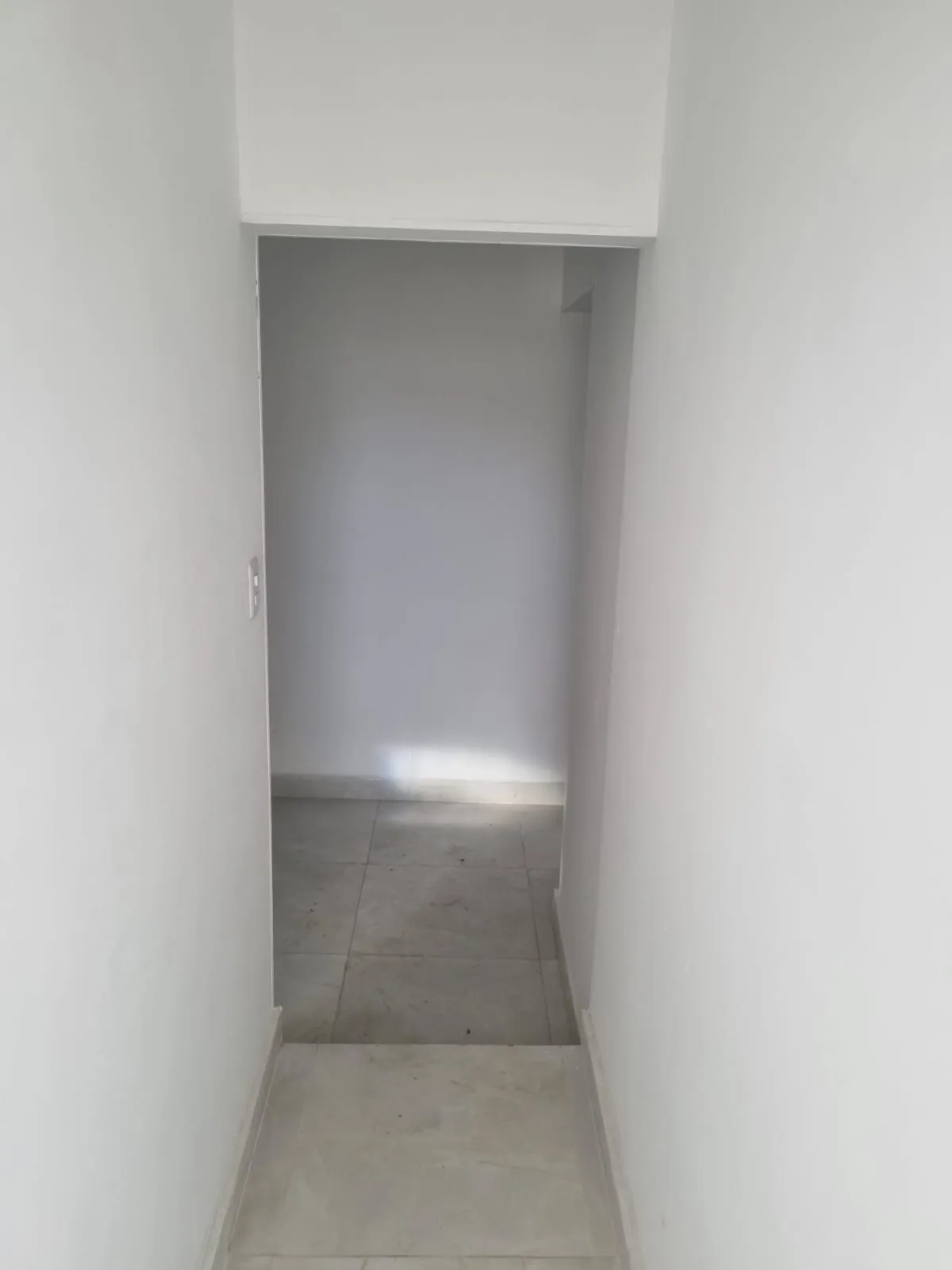 Imagem VENDO LINDO SOBRADO NO RESIDENCIAL INGAÍ!