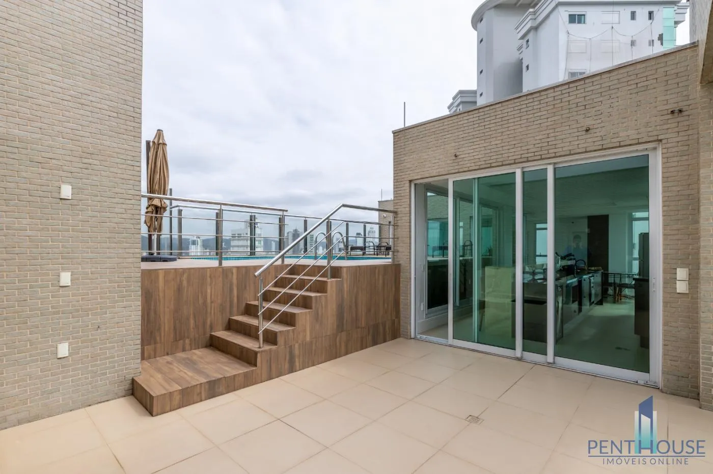 Imagem Cobertura Duplex para Venda em Balneário Camboriú, CENTRO, 4 dormitórios, 4 suítes, 4 banheiros, 6 vagas