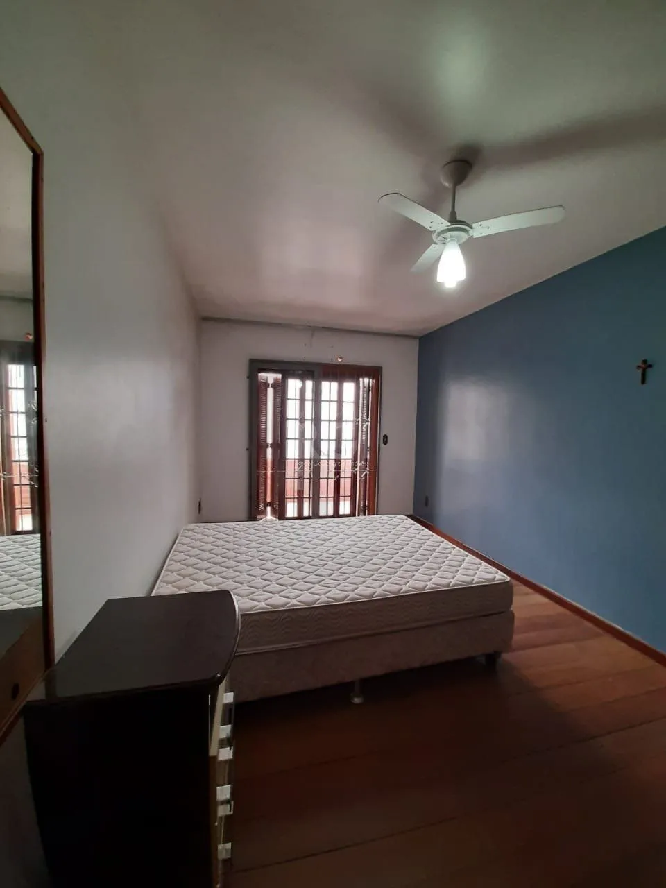 Imagem Casa para Venda - 262.02m², 3 dormitórios, sendo 1 suites, 6 vagas - Auxiliadora