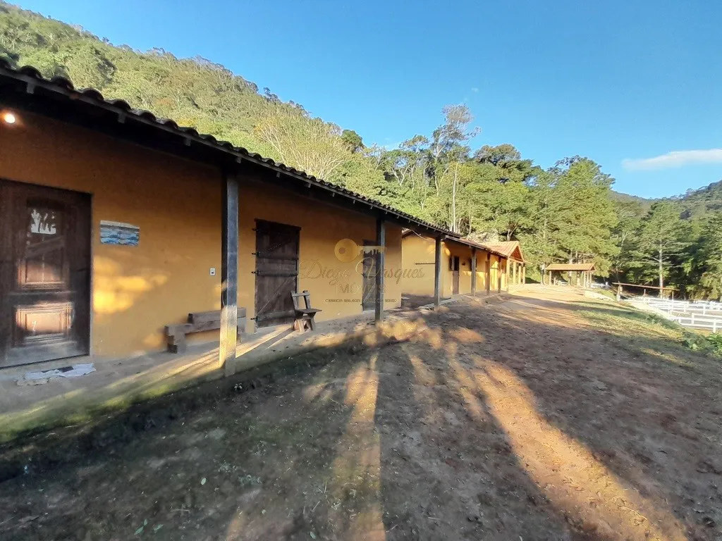 Imagem Haras para Venda em Teresópolis / RJ no bairro Córrego das Pedras