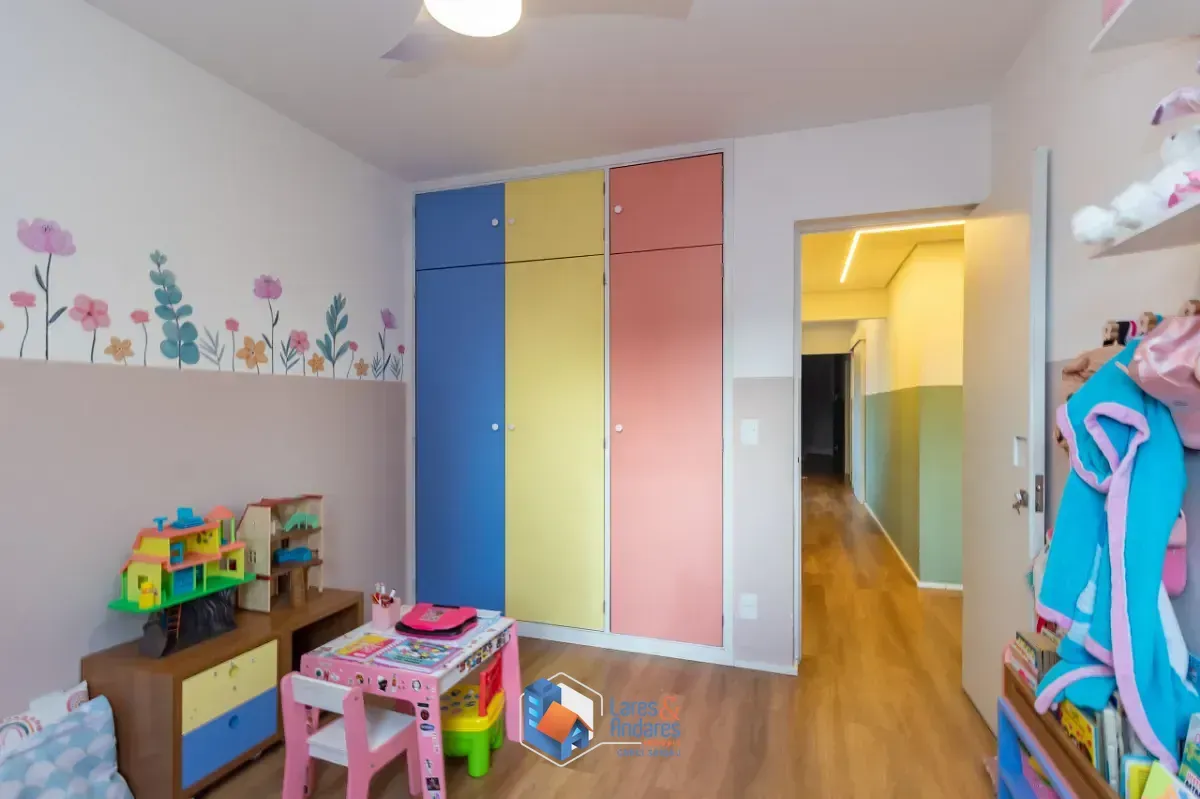 Imagem Apartamento para venda em Moema com 3 quartos, sendo 1 suíte, 152m²