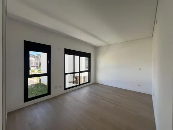 Imagem Casa em Condomínio com 3 suítes no Vivendas do Parque - Santa Cândida
