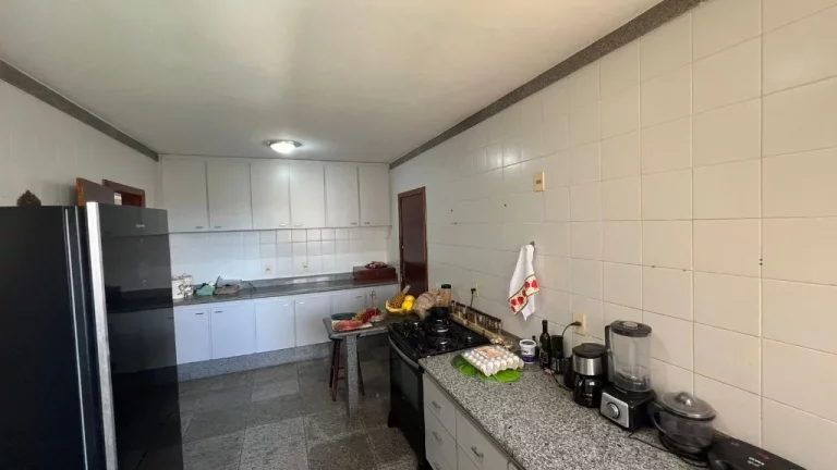 Imagem APARTAMENTO A VENDA COM 4 QUARTOS E 3 SUÍTE NA AVENIDA BEIRA MAR NA PRAIA DO MORRO GUARAPARI-ES