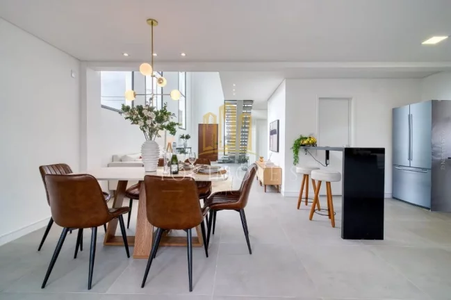 Imagem Sua nova vida de alto padrão no Vereda dos Campos! Imagine morar em uma casa impressionante, com arquitetura moderna, acabamentos sofisticados e espaços planejados para oferecer o máximo de conforto, lazer e praticidade.