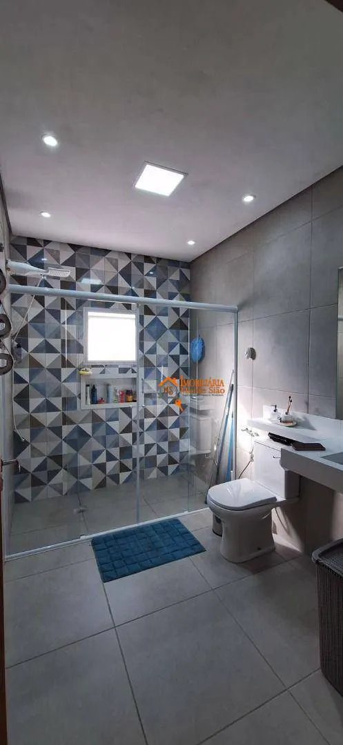Imagem Sobrado com 3 dormitórios à venda por R$ 575.000,00 - Vila Monteiro Lobato - Guarulhos/SP