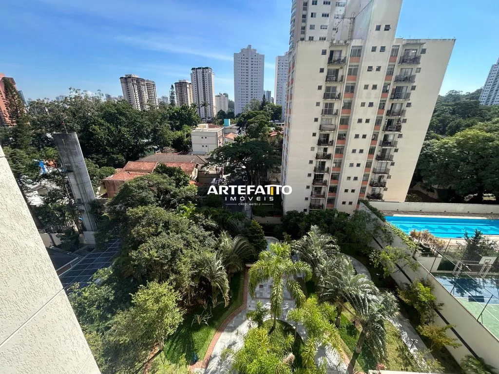 Imagem Apartamento com sala ampliada, depósito na garagem, duas suítes e lazer completo