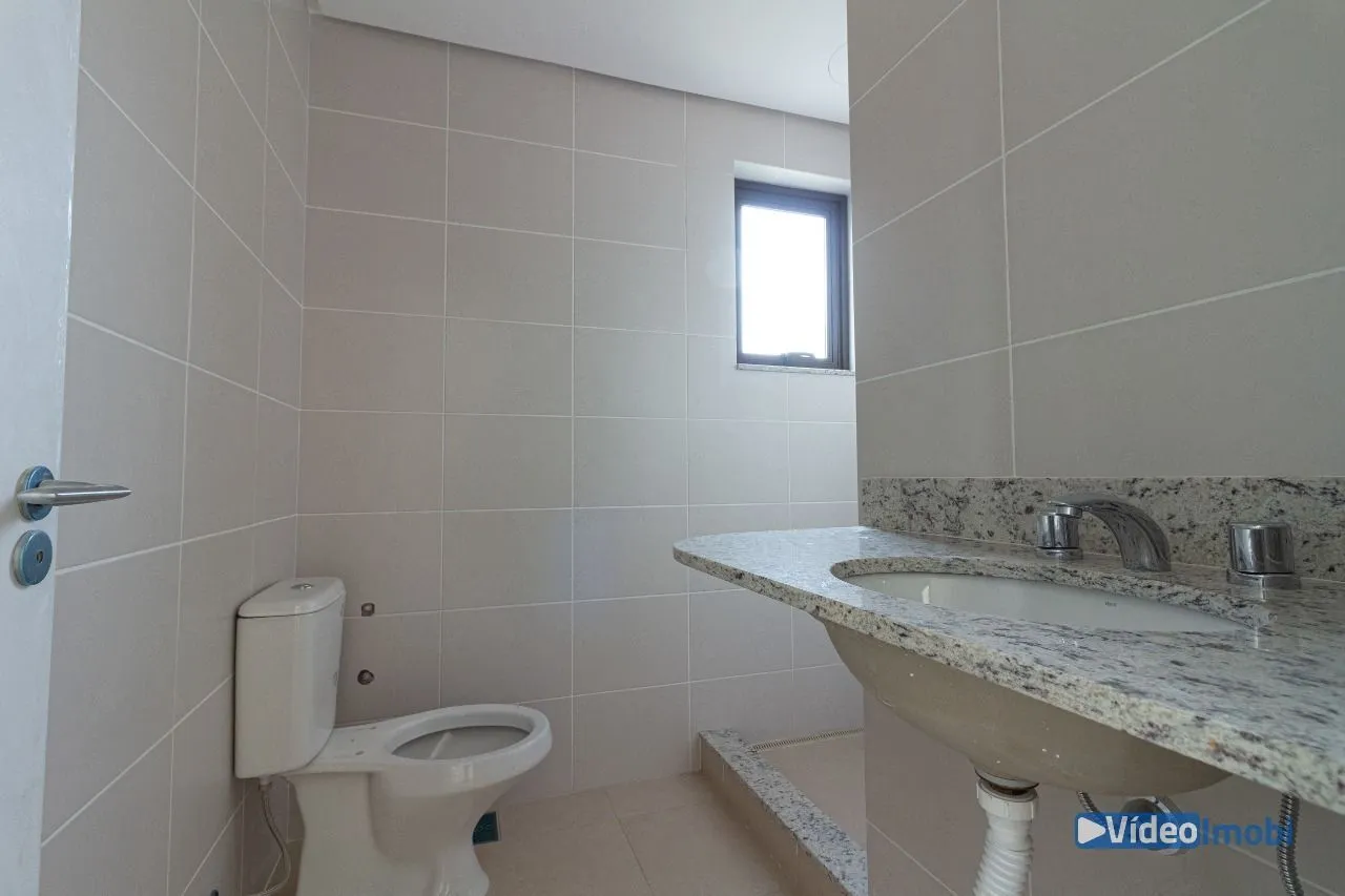 Imagem Apartamento, 78.4m², 2 dormitórios, sendo 2 suites, 1 vaga, Petrópolis