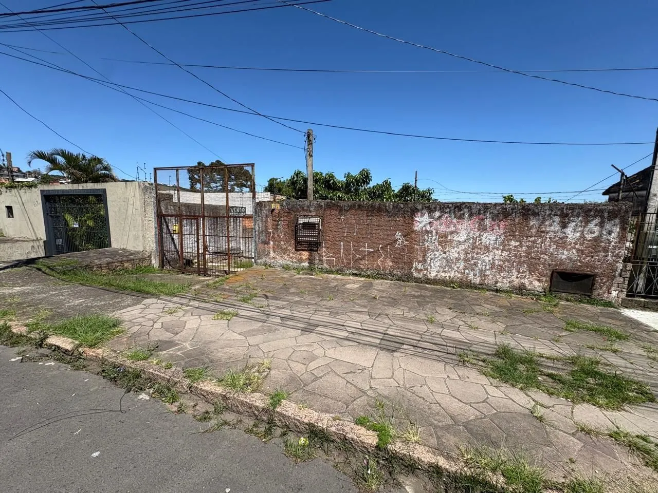 Imagem Terreno 1.040 m² no bairro Glória