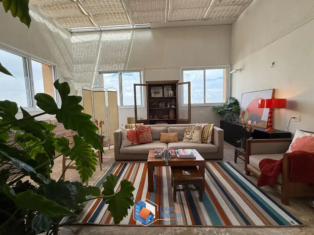 Imagem Cobertura para venda em Alto de Pinheiros com 4 quartos, sendo 4 suítes, 528m²