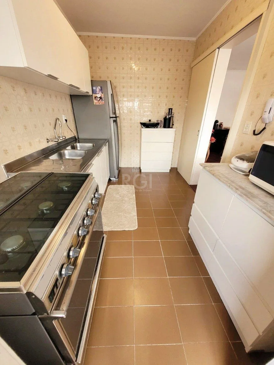 Imagem Apartamento para Venda - 100m², 2 dormitórios, 1 vaga - Menino Deus