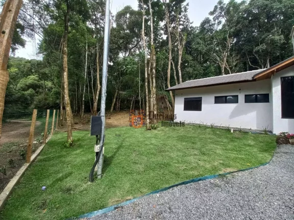 Imagem Chácara com 3 dormitórios à venda, 3776 m² por R$ 1.490.000,00 - Monte Verde - Camanducaia/MG