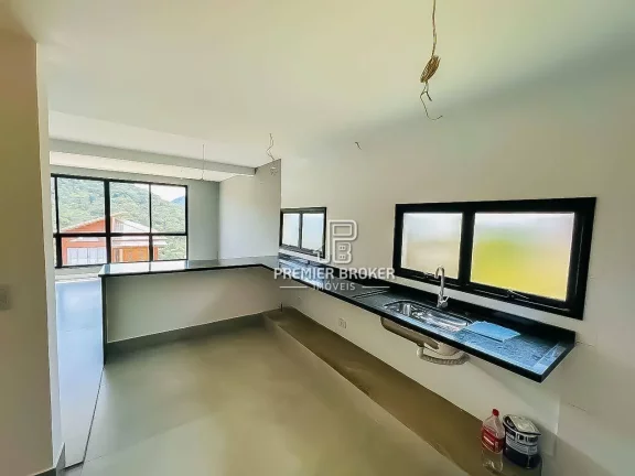 Imagem Casa à venda, 160 m² por R$ 745.000,00 - Albuquerque - Teresópolis/RJ