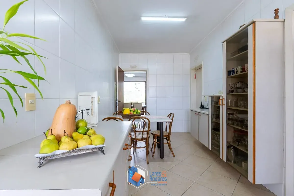 Imagem Apartamento para venda em Vila Andrade com 4 quartos, sendo 3 suítes, 200m²