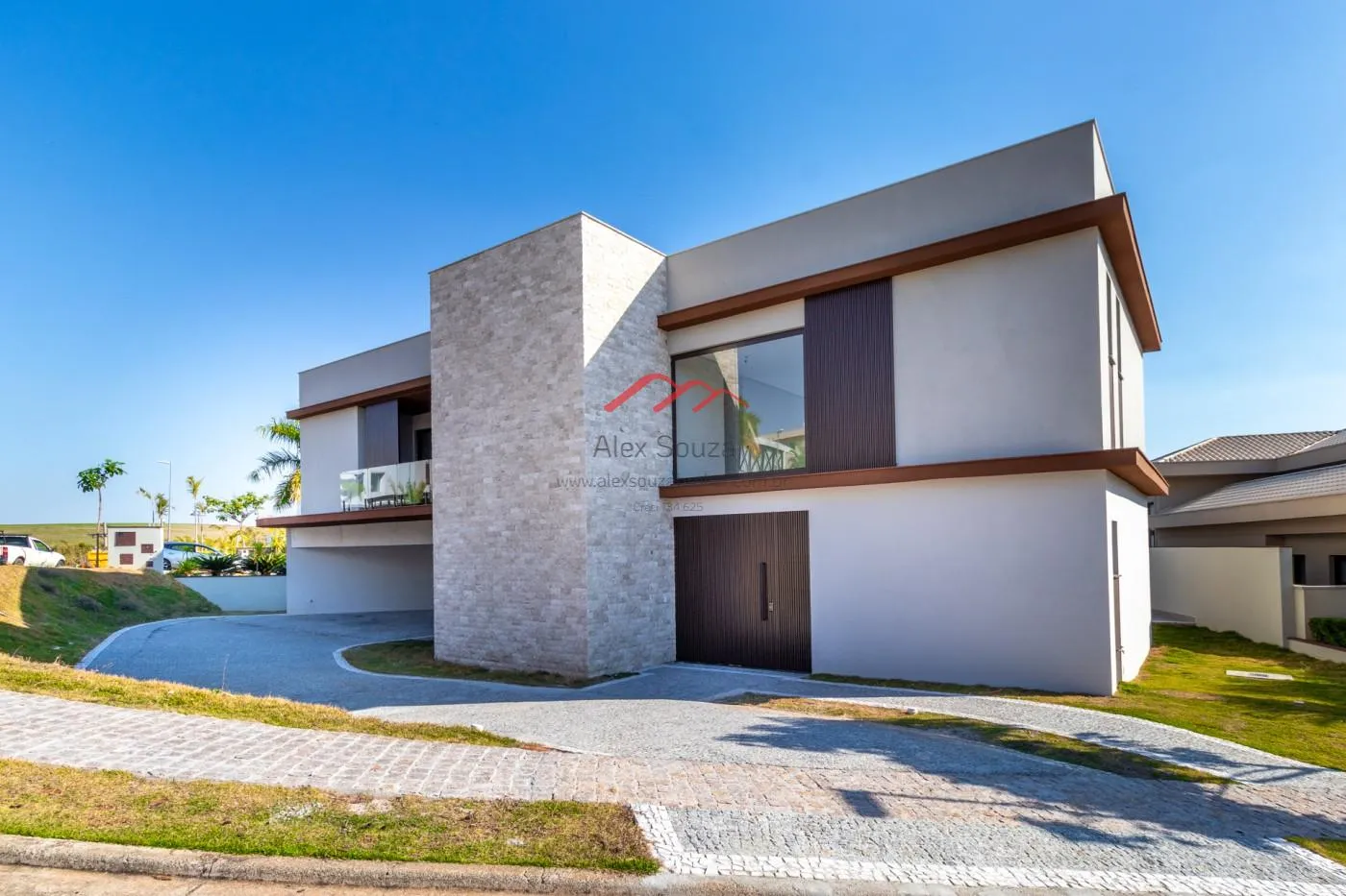 Foto do imóvel Sobrado em Condomínio para Venda em Campinas, Residencial Jatibela, 4 dormitórios, 4 suítes, 6 banheiros