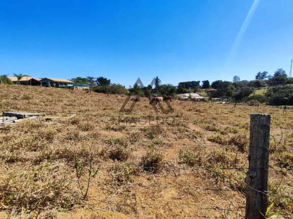 Imagem Terrenos à Venda – 1.000 m² – Quadra/SP – Pertinho Castelinho da Pamonha