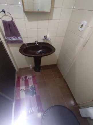 Imagem Apartamento na Praia do Morro com elevador na quadra do mar