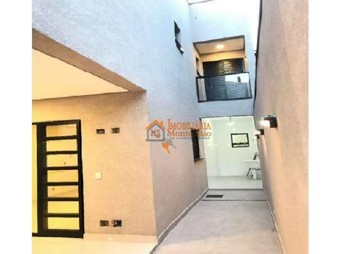 Imagem Sobrado com 3 dormitórios à venda, 170 m² por R$ 1.060.000,00 - Parque Continental II - Guarulhos/SP