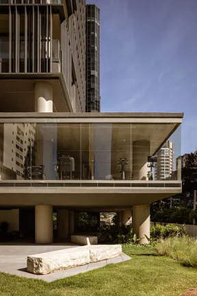 Imagem PRAÇA HENRIQUE MONTEIRO - STAN - Excelente apto de 232m², em localização privilegiada em Pinheiros!