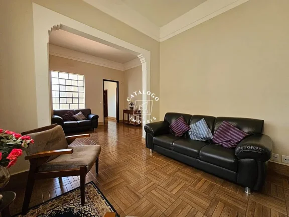 Imagem Casa a Venda no bairro Centro - Ribeirão Preto, SP