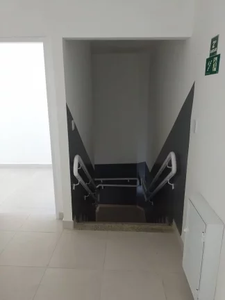 Imagem locação sala comercial em Macaé RJ 45m2 centro primeira locação.
