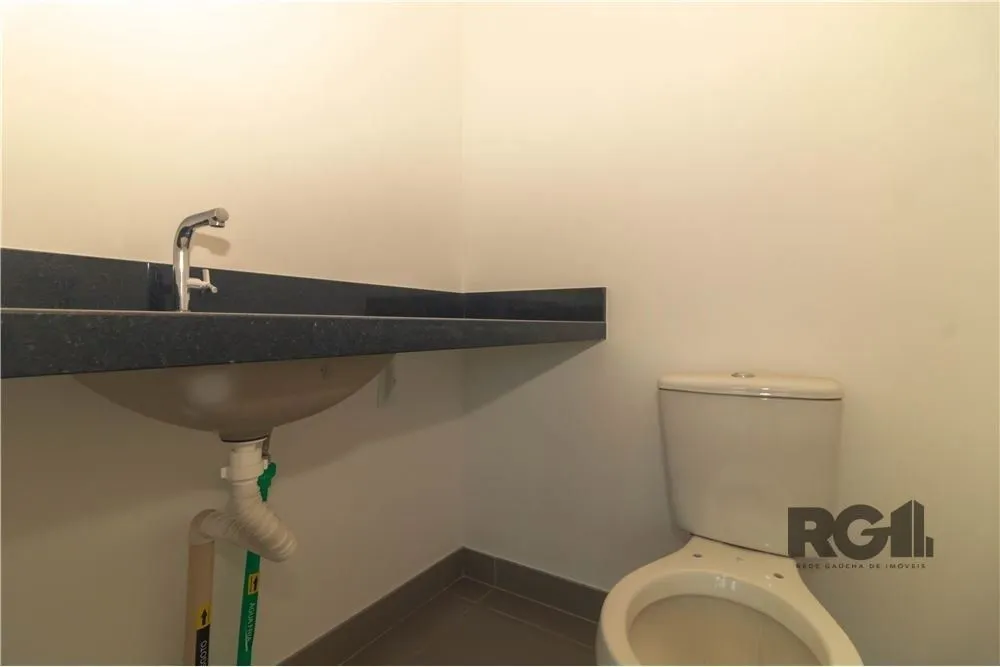 Imagem Sala comercial com 36,7 m² de área privativa e 1 vaga(s) de garagem. Localizado na Rua/Av. Doutor Nilo Peçanha, no bairro Bela Vista em Porto Alegre.