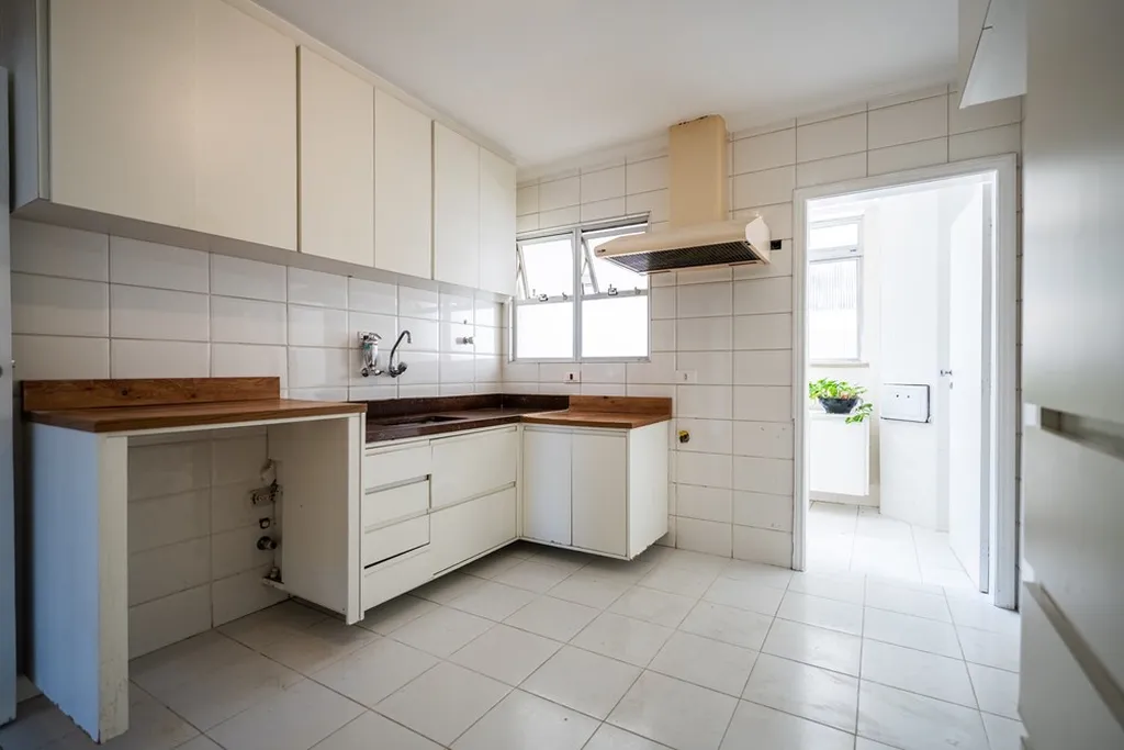 Imagem Apartamento à venda em São Paulo, Moema, com 3 quartos, 145m2