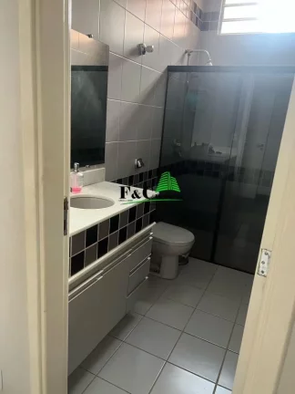Imagem Casa para Venda em Limeira, Vila Rosana, 3 dormitórios, 2 suítes, 1 banheiro, 2 vagas