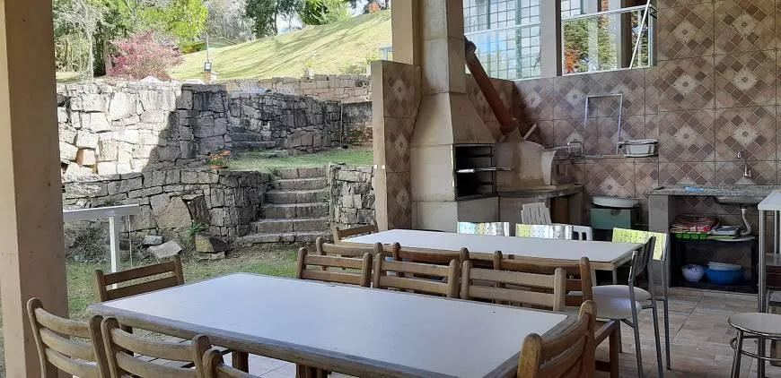 Imagem LINDA CASA- CONDOMÍNIO FECHADO
