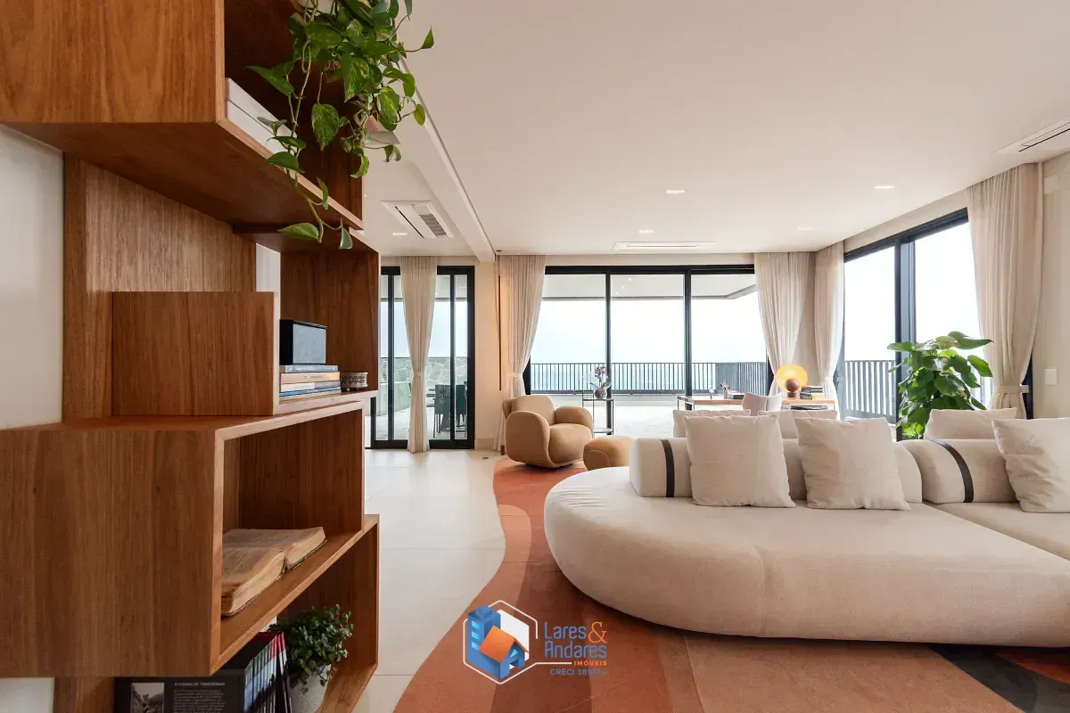 Imagem Cobertura para venda em Vila Madalena com 3 quartos, sendo 3 suítes, 381m²