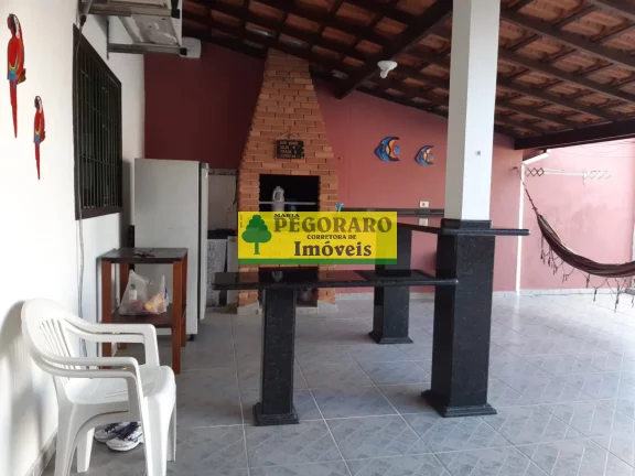 Imagem Imóvel de luxo na Praia Martim de Sá em Caraguatatuba-SP: 3 quartos, 1 suíte, piscina, churrasqueira e área gourmet!