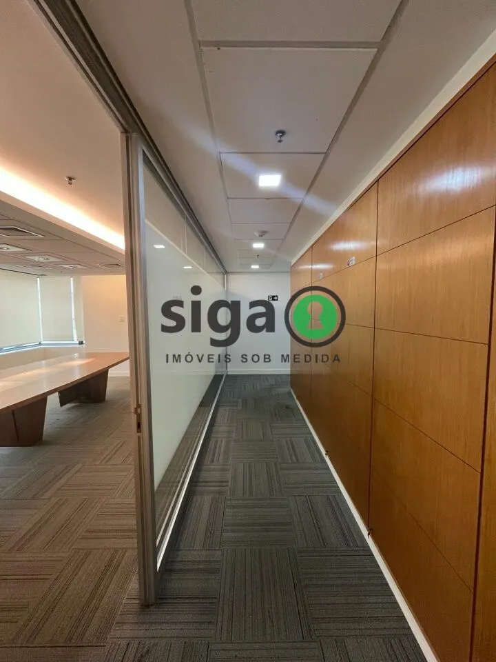 Imagem Sala Comercial e 4 banheiros para Locação, 290 m² por R$ 41.000,00