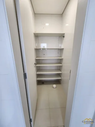 Imagem Apartamento a venda com 3 suítes no Edifício Maison Dor - Centro - Jundiaí/SP