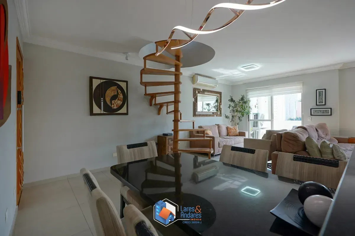Imagem Duplex para venda em Vila Sofia com 3 quartos, sendo 1 suíte, 228m²