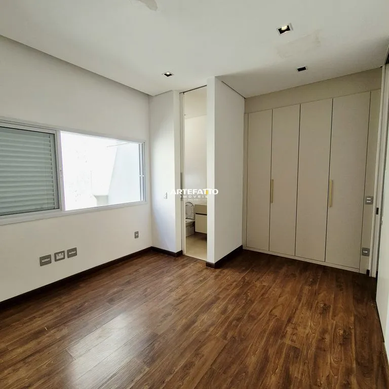 Imagem Casa à venda em Franca, Jardim Piratininga II, com 3 quartos, 218m2