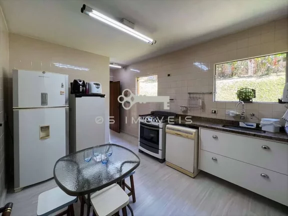 Imagem Fazendinha - 4d/2s TÉRREA privativa. Natureza, gourmet, piscina e VISTA!