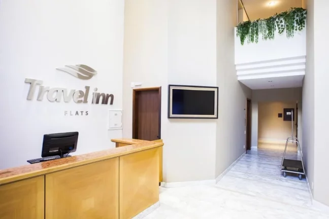 Imagem Flat disponível para locação no Travel Inn Conde Luciano em Santa Cecilia, com 42m², 1 dormitório e 1 vaga