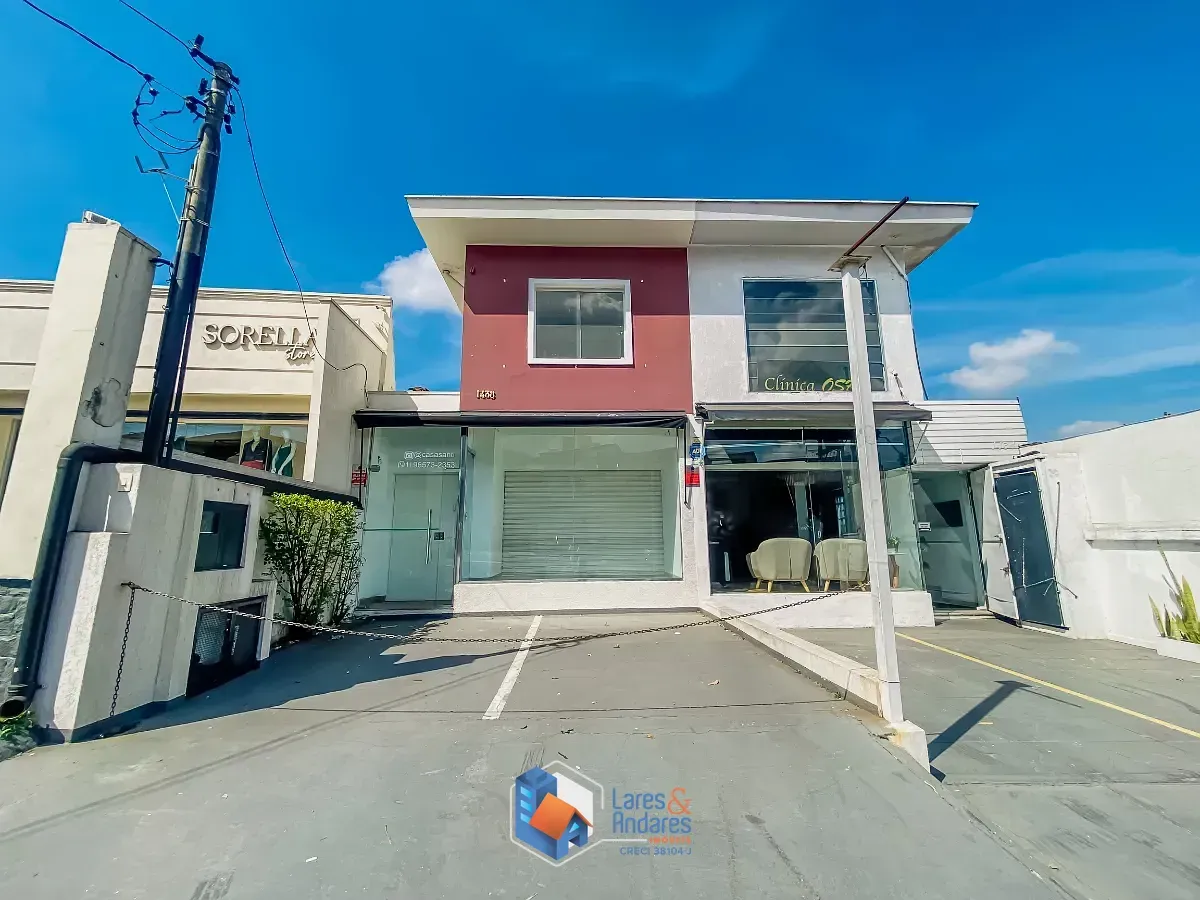 Foto do imóvel Casa comercial para venda em Água Fria, 234m² em Avenida Água Fria
