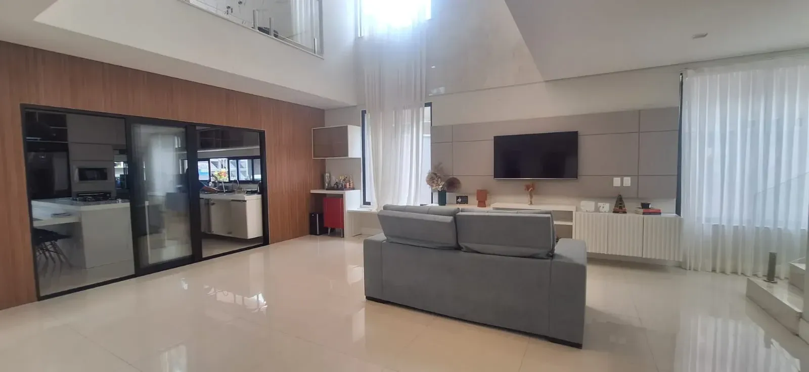Imagem Casa de Condomínio com 3 Quartos à Venda, 420 m² em PIRES FAÇANHA - EUSEBIO