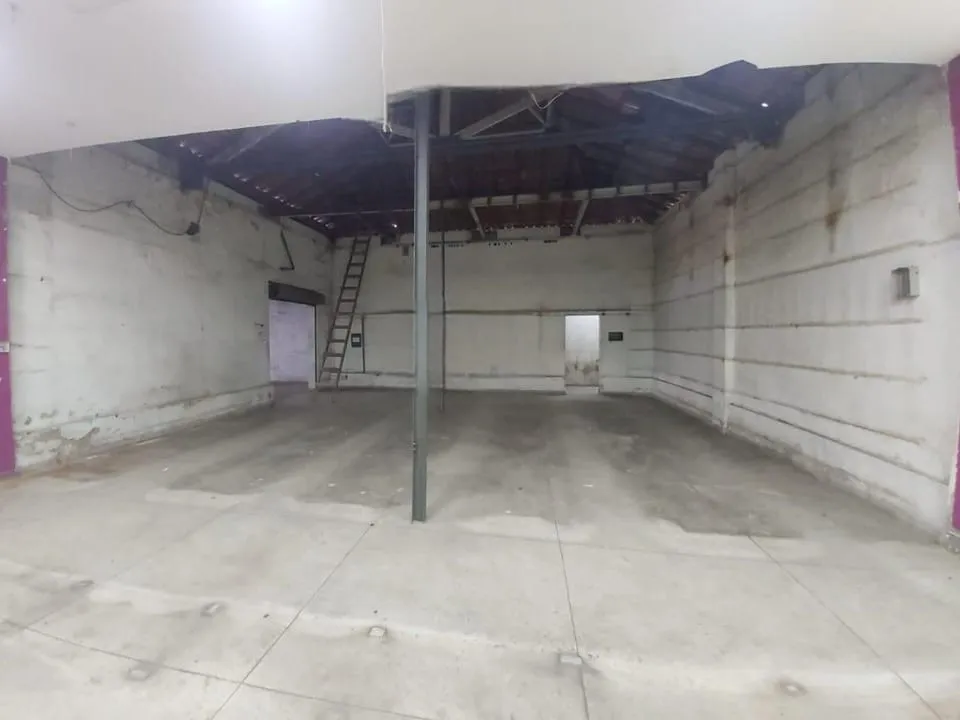 Imagem Comercial para Locação 6 Vagas, 478M², Jardim Maria Augusta, Taubaté - SP
