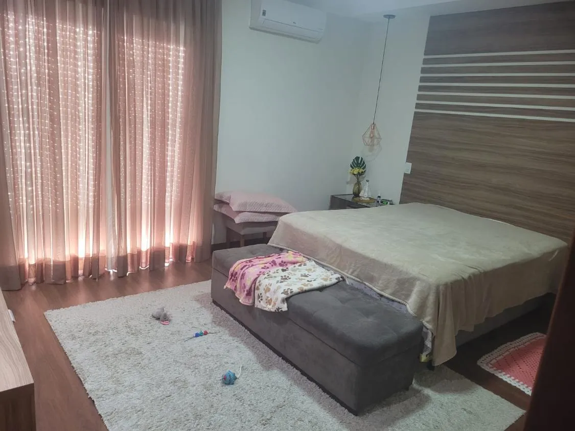 Imagem Casa Moderna e Sofisticada no Villagio Fiorentino - Valinhos | 3 Dorms, Suíte Master, Área Gourmet Premium