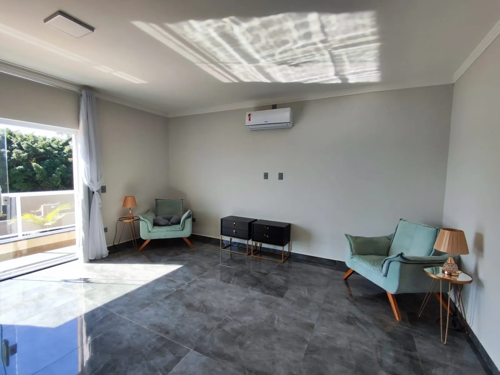 Imagem Luxuosa Casa de Campo em Condomínio Fechado Ninho Verde I Eco Residence - Interior de São Paulo