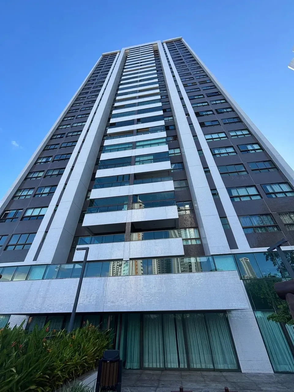 Imagem Apartamento com 4 Quartos à Venda, 165 m² em Monteiro - Recife