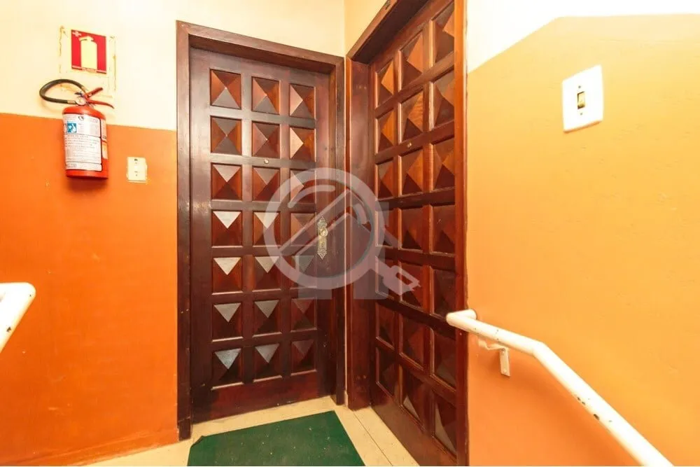 Imagem Venha conhecer este apartamento garden de 66m² no coração do bairro Petrópolis, em Porto Alegre!...