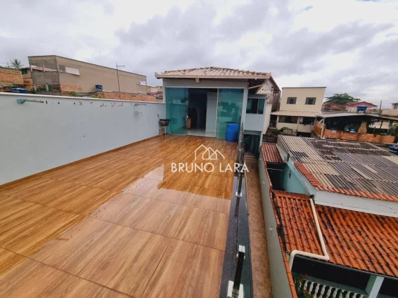 Imagem Casa á venda em Betim, bairro Vila Cristina.