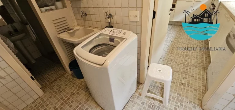 Imagem Casa a Vendas - Condomínio 4 suítes, 3 vagas, serviço de praia, piscina coletiva, sauna, jogos - 240m² de área construída | Juquehy Imobiliária.