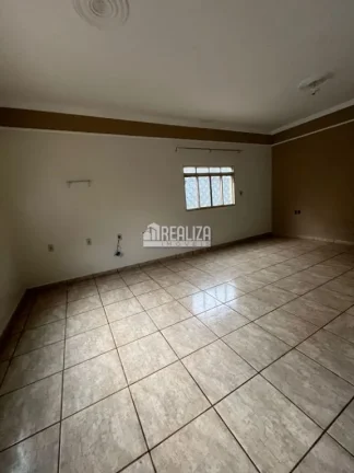 Imagem Vende-se casa no bairro Morada do Verde, com 2 quartos (sendo 1 suíte) – Igarapava/SP
