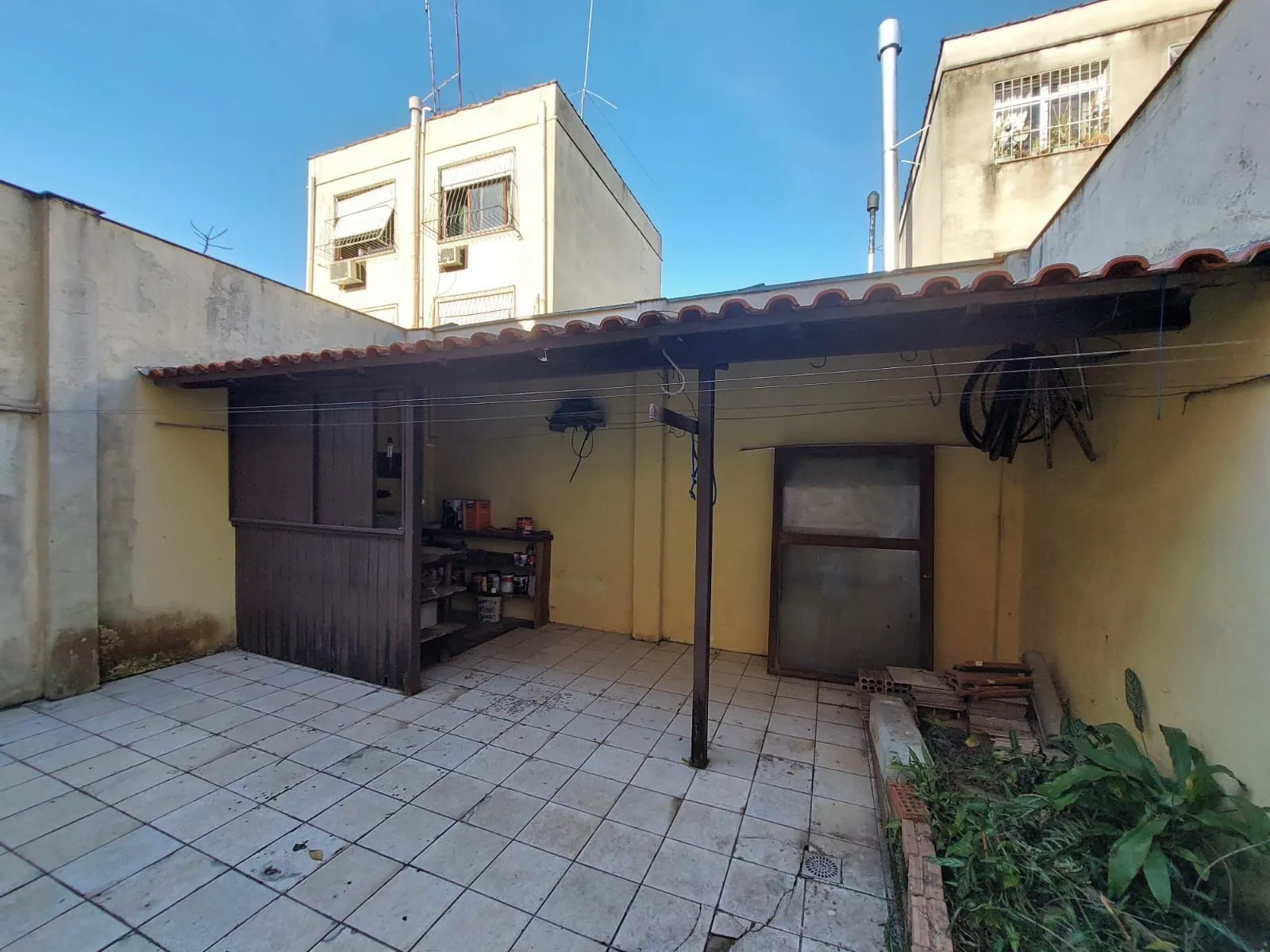 Imagem Casa a venda com 5 dormitórios no bairro Rio Branco.